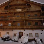 Eberler Apartament *