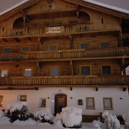 Eberler Apartman *
